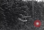 Standbild Soldaten Saint Lo Frankreich, 1944, aus Sekunde 51 historischem Filmmaterial Videoclip 65675027631