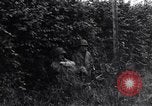 Standbild Soldaten Saint Lo Frankreich, 1944, aus Sekunde 55 historischem Filmmaterial Videoclip 65675027631