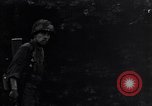 Standbild Soldaten Saint Lo Frankreich, 1944, aus Sekunde 61 historischem Filmmaterial Videoclip 65675027631