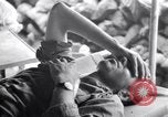 Standbild Mediziner Myitkyina Airdrome Birma, 1944, aus Sekunde 38 historischem Filmmaterial Videoclip 65675027632