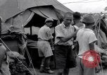 Standbild Mediziner Birma, 1944, aus Sekunde 6 historischem Filmmaterial Videoclip 65675027633
