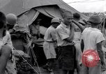 Standbild Mediziner Birma, 1944, aus Sekunde 7 historischem Filmmaterial Videoclip 65675027633
