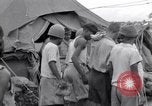 Standbild Mediziner Birma, 1944, aus Sekunde 9 historischem Filmmaterial Videoclip 65675027633