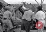 Standbild Mediziner Birma, 1944, aus Sekunde 14 historischem Filmmaterial Videoclip 65675027633