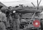 Standbild Mediziner Birma, 1944, aus Sekunde 24 historischem Filmmaterial Videoclip 65675027633
