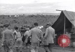 Standbild Mediziner Birma, 1944, aus Sekunde 29 historischem Filmmaterial Videoclip 65675027633