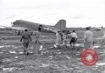 Standbild Mediziner Birma, 1944, aus Sekunde 55 historischem Filmmaterial Videoclip 65675027633