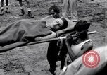 Standbild Mediziner Birma, 1944, aus Sekunde 60 historischem Filmmaterial Videoclip 65675027633
