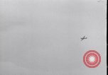 Standbild P-40 Bomber Myitkyina Airdrome Birma, 1944, aus Sekunde 4 historischem Filmmaterial Videoclip 65675027635