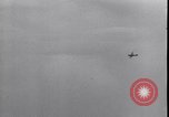 Standbild P-40 Bomber Myitkyina Airdrome Birma, 1944, aus Sekunde 13 historischem Filmmaterial Videoclip 65675027635