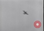 Standbild P-40 Bomber Myitkyina Airdrome Birma, 1944, aus Sekunde 14 historischem Filmmaterial Videoclip 65675027635