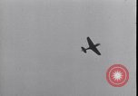 Standbild P-40 Bomber Myitkyina Airdrome Birma, 1944, aus Sekunde 18 historischem Filmmaterial Videoclip 65675027635