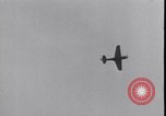 Standbild P-40 Bomber Myitkyina Airdrome Birma, 1944, aus Sekunde 21 historischem Filmmaterial Videoclip 65675027635