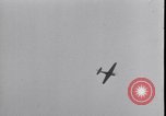 Standbild P-40 Bomber Myitkyina Airdrome Birma, 1944, aus Sekunde 25 historischem Filmmaterial Videoclip 65675027635