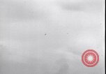 Standbild P-40 Bomber Myitkyina Airdrome Birma, 1944, aus Sekunde 52 historischem Filmmaterial Videoclip 65675027635