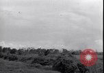 Standbild P-40 Bomber Myitkyina Airdrome Birma, 1944, aus Sekunde 60 historischem Filmmaterial Videoclip 65675027635