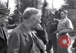 Standbild Kriegsminister Henry Stimson Normandie Frankreich, 1944, aus Sekunde 40 historischem Filmmaterial Videoclip 65675027636