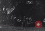Standbild US Army Division 29 Soldaten Messezelt Saint Lo Frankreich, 1944, aus Sekunde 12 historischem Filmmaterial Videoclip 65675027647