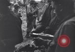Standbild US Army Division 29 Soldaten Messezelt Saint Lo Frankreich, 1944, aus Sekunde 39 historischem Filmmaterial Videoclip 65675027647