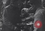 Standbild US Army Division 29 Soldaten Messezelt Saint Lo Frankreich, 1944, aus Sekunde 57 historischem Filmmaterial Videoclip 65675027647