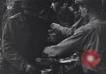 Standbild US Army Division 29 Soldaten Messezelt Saint Lo Frankreich, 1944, aus Sekunde 58 historischem Filmmaterial Videoclip 65675027647