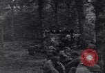 Standbild 29 Division Soldaten Ruhe und Musik zu hören Saint Lo Frankreich, 1944, aus Sekunde 9 historischem Filmmaterial Videoclip 65675027649