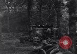 Standbild 29 Division Soldaten Ruhe und Musik zu hören Saint Lo Frankreich, 1944, aus Sekunde 11 historischem Filmmaterial Videoclip 65675027649