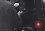 Standbild 29 Division Soldaten Ruhe und Musik zu hören Saint Lo Frankreich, 1944, aus Sekunde 25 historischem Filmmaterial Videoclip 65675027649