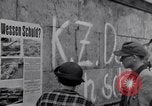 Immagine di Civili tedesco Monaco di Baviera Germania, 1945, secondo 54 filmato di repertorio 65675027653
