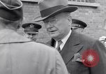 Immagine di Il senatore Burton K Wheeler Parigi Francia, 1945, secondo 15 filmato di repertorio 65675027654