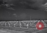 Immagine di Saint Laurent cimitero Saint Laurent sur mera Francia, 1944, secondo 22 filmato di repertorio 65675027658