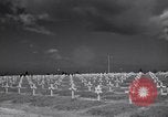 Immagine di Saint Laurent cimitero Saint Laurent sur mera Francia, 1944, secondo 25 filmato di repertorio 65675027658