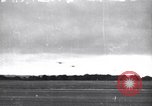 Image C-47 planeurs Saint simple Eglise France, 1944, de la seconde 1 séquences d'archives historiques vidéo 65675027662