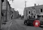 Immagine di Prima chiesa services Saint Honorine Des Pertes Francia, 1944, secondo 16 filmato di repertorio 65675027665