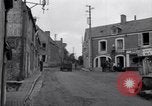 Immagine di Prima chiesa services Saint Honorine Des Pertes Francia, 1944, secondo 26 filmato di repertorio 65675027665