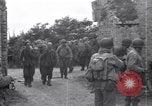 Immagine di Prigionieri tedeschi Saint Mere Eglise Francia, 1944, secondo 8 filmato di repertorio 65675027667