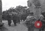 Immagine di Prigionieri tedeschi Saint Mere Eglise Francia, 1944, secondo 9 filmato di repertorio 65675027667