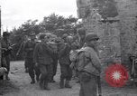 Immagine di Prigionieri tedeschi Saint Mere Eglise Francia, 1944, secondo 14 filmato di repertorio 65675027667