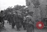Immagine di Prigionieri tedeschi Saint Mere Eglise Francia, 1944, secondo 15 filmato di repertorio 65675027667