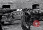 Immagine di Prigionieri tedeschi Saint Mere Eglise Francia, 1944, secondo 29 filmato di repertorio 65675027667