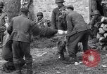Immagine di Prigionieri tedeschi Saint Mere Eglise Francia, 1944, secondo 41 filmato di repertorio 65675027667