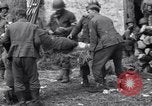 Immagine di Prigionieri tedeschi Saint Mere Eglise Francia, 1944, secondo 44 filmato di repertorio 65675027667