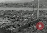 Standbild Atom bomb Explosion in Hiroshima Hiroshima Japan, 1946, aus Sekunde 26 historischem Filmmaterial Videoclip 65675027675