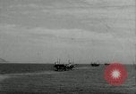 Standbild B6N Jill Flugzeuge starten von japanischen Flugzeugträger Zweiten Weltkrieg Pazifischer Ozean, 1944, aus Sekunde 14 historischem Filmmaterial Videoclip 65675027684