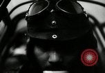 Standbild japanischen Torpedo Bomber Angriff US-Kriegsschiffe Pacific Theater, 1944, aus Sekunde 50 historischem Filmmaterial Videoclip 65675027686