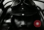 Standbild japanischen Torpedo Bomber Angriff US-Kriegsschiffe Pacific Theater, 1944, aus Sekunde 51 historischem Filmmaterial Videoclip 65675027686
