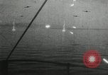 Standbild japanische Kampfflugzeuge angreifen US-Kriegsschiffe im Zweiten Weltkrieg Pacific Theater, 1944, aus Sekunde 40 historischem Filmmaterial Videoclip 65675027687