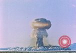 Standbild Atomic Test erfüllt Nye County Nevada USA, 1957, aus Sekunde 28 historischem Filmmaterial Videoclip 65675027691