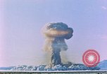 Standbild Atomic Test erfüllt Nye County Nevada USA, 1957, aus Sekunde 29 historischem Filmmaterial Videoclip 65675027691
