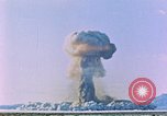 Standbild Atomic Test erfüllt Nye County Nevada USA, 1957, aus Sekunde 30 historischem Filmmaterial Videoclip 65675027691